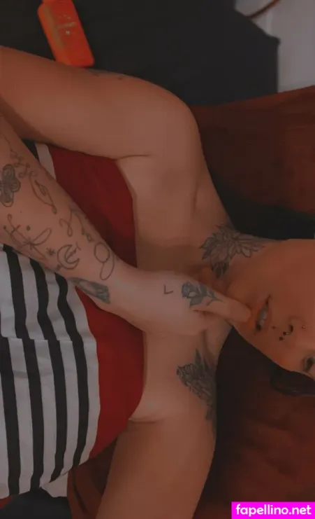 Aaroncrystal OnlyFans Thumbnail #iG2Td9KIaO