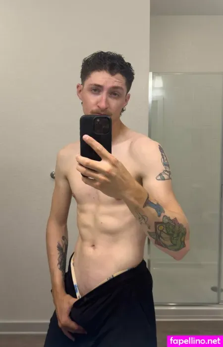 Aaronlennoxxx OnlyFans Thumbnail #Mige4odmnh