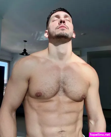 Aaronvergota OnlyFans Thumbnail #maAxpNuoSt