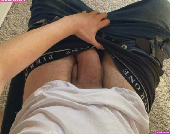 Aaronvergota OnlyFans Thumbnail #yaCc7MhL8q