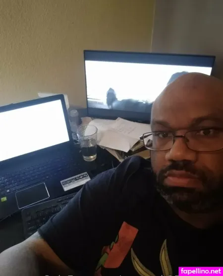 Aaronwh15581804 OnlyFans Thumbnail #yS0fIoLMC2