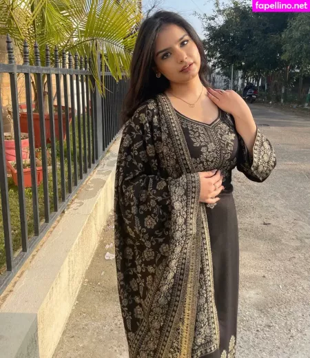 Aarushi Abrol OnlyFans Thumbnail #E6EjAilyEy