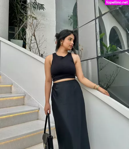 Aarushi Abrol OnlyFans Thumbnail #ivxBP9PHlx