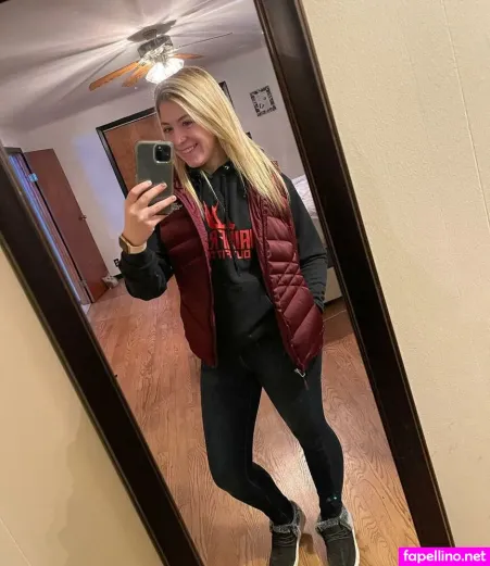 Aautumn Blondie OnlyFans Thumbnail #EfUJ4Z6e8L