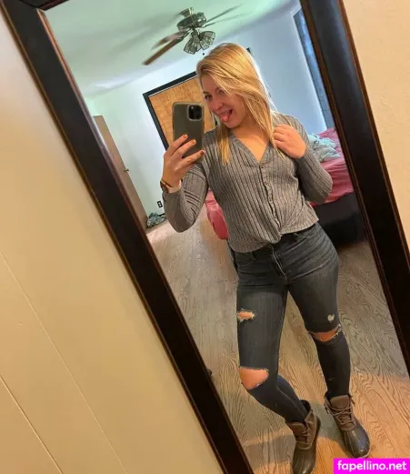Aautumn Blondie OnlyFans Thumbnail #LaLtZrAzI0