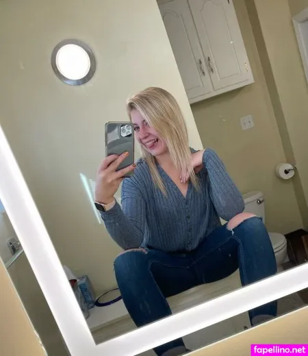 Aautumn Blondie OnlyFans Thumbnail #Xisor95pIl