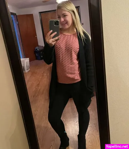 Aautumn Blondie OnlyFans Thumbnail #fB6hNqEaVD