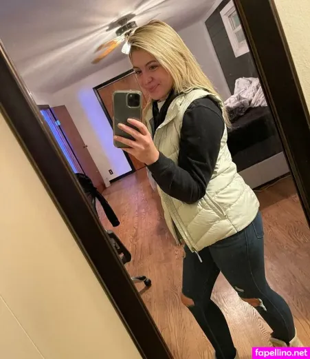 Aautumn Blondie OnlyFans Thumbnail #gDJJHauYqN