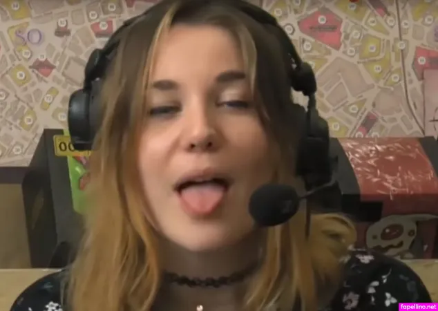 Aayley OnlyFans Thumbnail #3KeBitMqrV