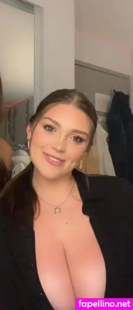 Abbey H OnlyFans Thumbnail #OPoCH9jRC2