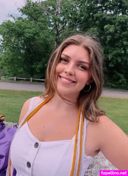 Abbey H OnlyFans Thumbnail #x5d0OSXTC1