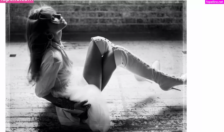 Abbey Lee Kershaw OnlyFans Thumbnail #t6hmw5Df78