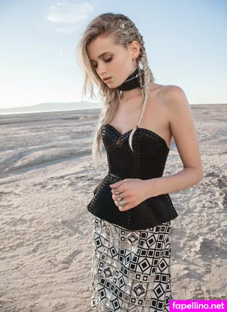 Abbey Lee OnlyFans Thumbnail #ArqxDETUCB