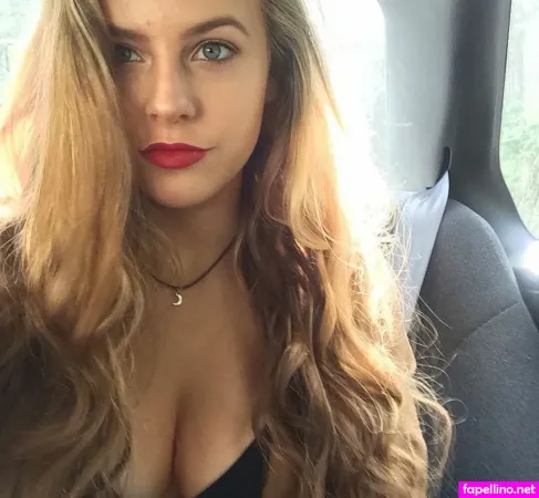 Abbey Rose Hay OnlyFans Thumbnail #fwdmK5bk20
