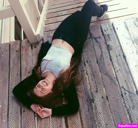 Abbey Rose Hay OnlyFans Thumbnail #qNdJcUEbaZ
