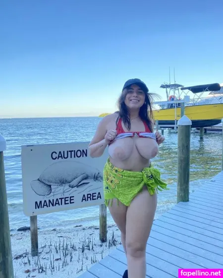 Abbey Willson OnlyFans Thumbnail #b2g8yMQuxt