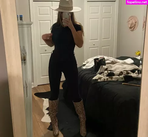 Abbey Wilson OnlyFans Thumbnail #ER3Tm2Zw8H