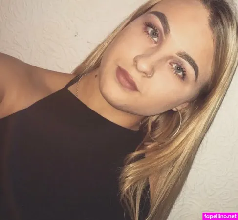 Abbie Carroll OnlyFans Thumbnail #CKzfVHCO7Q
