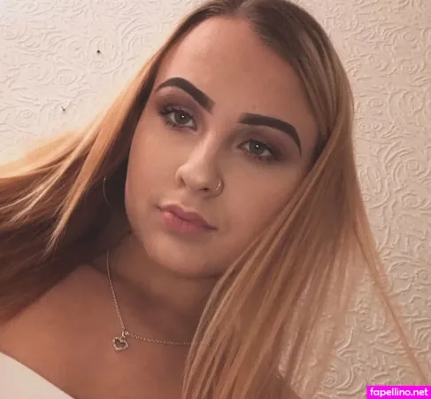Abbie Carroll OnlyFans Thumbnail #LUFlkFtKVa