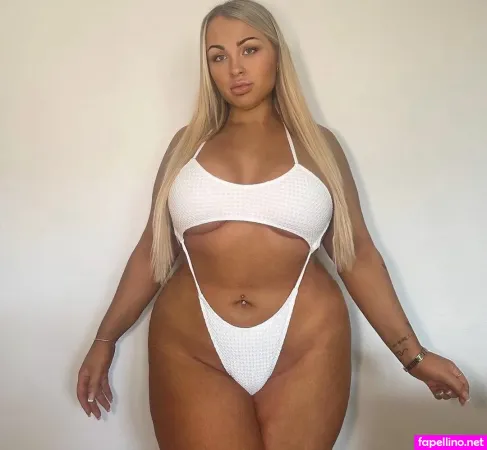 Abbie Carroll OnlyFans Thumbnail #iYaW4z6Mfq