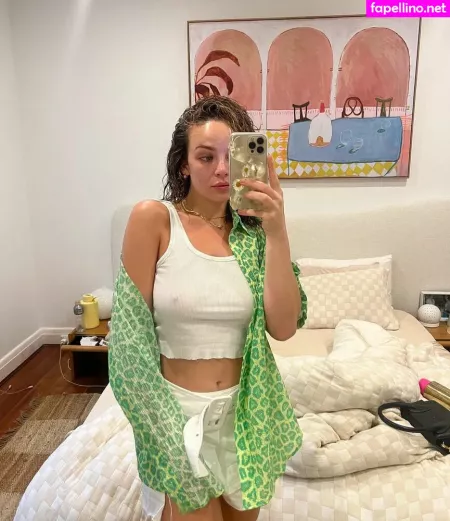 Abbie Chatfield OnlyFans Thumbnail #35AGYQuRjA