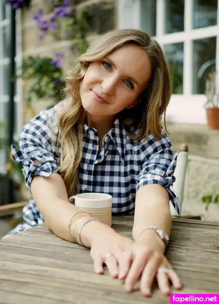 Abbie Dewhurst OnlyFans Thumbnail #5XeTRfXxag