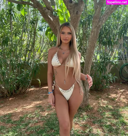 Abbie Hall 4 OnlyFans Thumbnail #jXTNb5AHNp