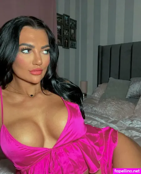 Abbie Holborn OnlyFans Thumbnail #smkBEMxsQ4