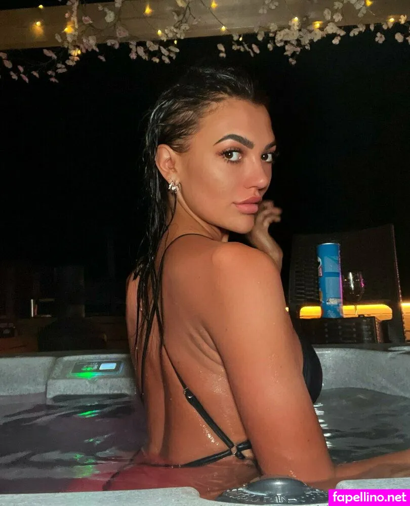Abbie Holborn, abbieholborn Nude Leaked OnlyFans Photo #vuJsi1zBEy