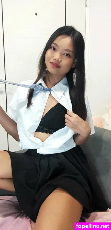 Abbie Queen OnlyFans Thumbnail #XSWl8ZRYTf