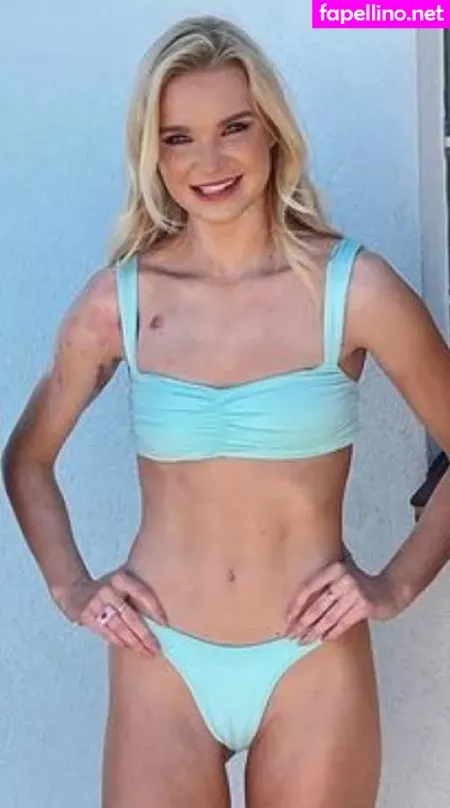 Abbie Quinnen OnlyFans Thumbnail #MYfAguWZ1h