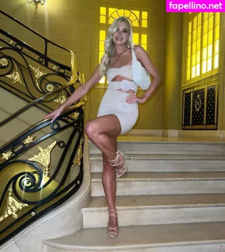 Abbie Quinnen OnlyFans Thumbnail #Vu2ESH1AAL