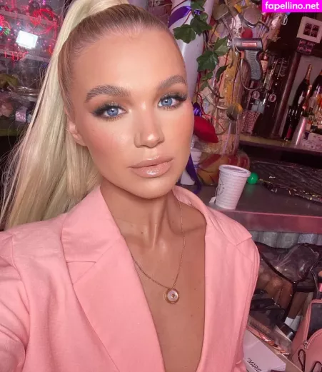 Abbie Quinnen OnlyFans Thumbnail #aZYETKm7CE