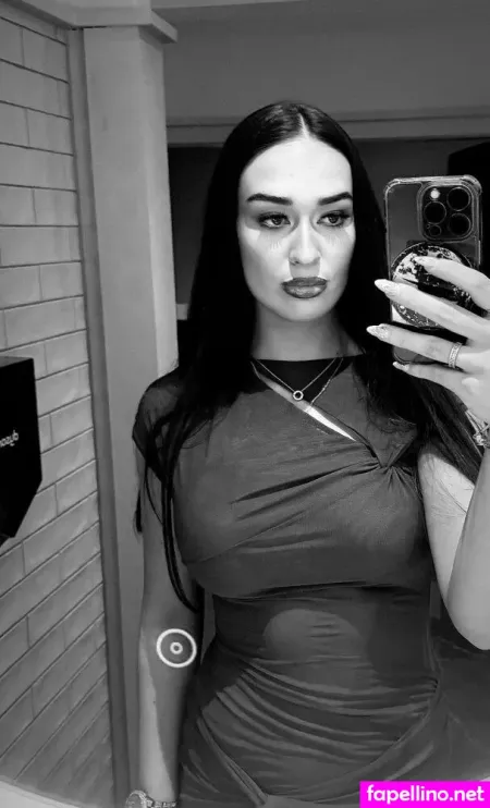 Abbie Whelan OnlyFans Thumbnail #TgxB2Bzzww