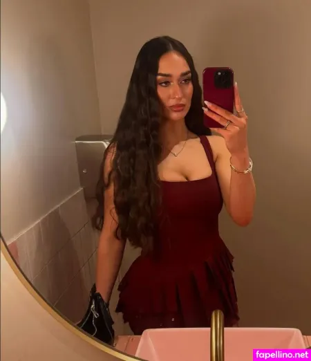 Abbie Whelan OnlyFans Thumbnail #gsdeY3aq4u