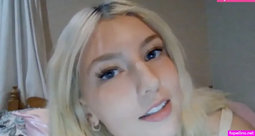 Abbie White Main Profile Photo