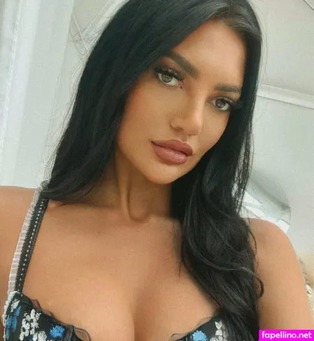 Abbieholborn OnlyFans Thumbnail #DmGbRTqjdS