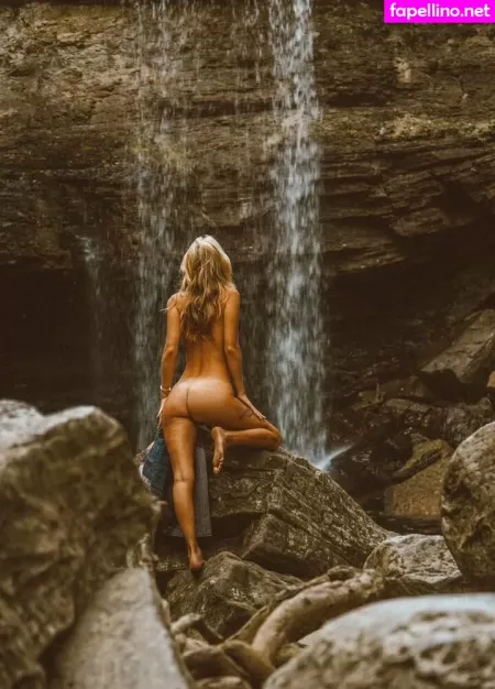 Abbieleex OnlyFans Thumbnail #njtd2Q7yzR