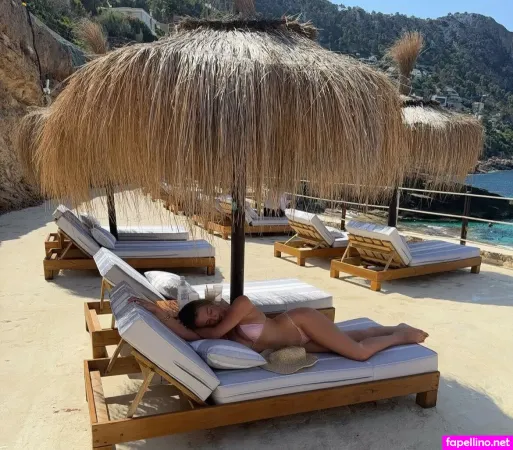 Abbiemay13 OnlyFans Thumbnail #ogqnBlBTZb