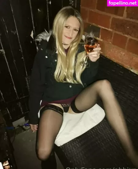 Abbivr OnlyFans Thumbnail #9c2sXJtS9h