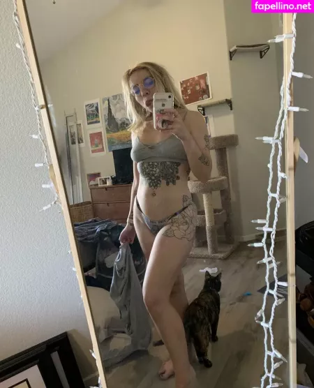 Abbsoluteltyabbs OnlyFans Thumbnail #stqeVFfJOF