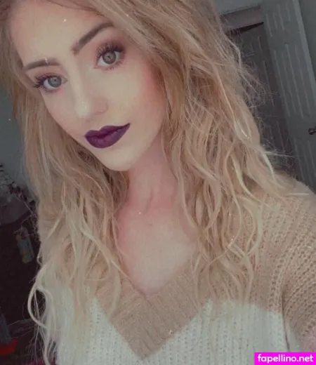 Abby After Dark OnlyFans Thumbnail #FZaEITy5vl