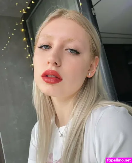 Abby Ashh OnlyFans Thumbnail #GGLXmpXto2