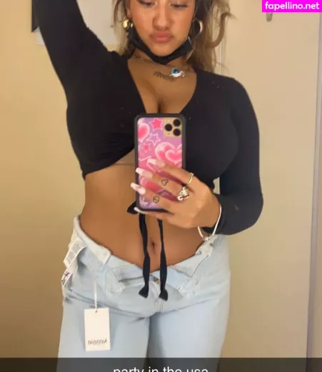 Abby C OnlyFans Thumbnail #15hvBQ832I