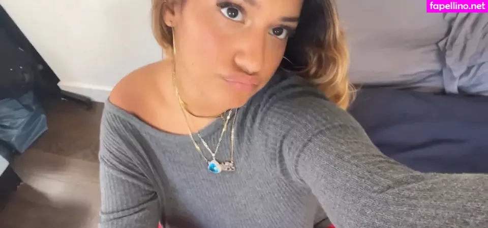 Abby C OnlyFans Thumbnail #Ev1XPlxF6S