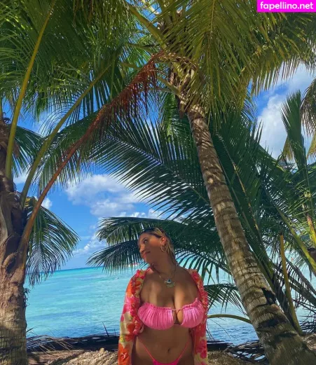 Abby C OnlyFans Thumbnail #aNohEM9Eo1