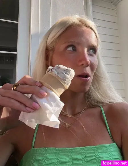 Abby Gendell OnlyFans Thumbnail #l6CFWvEn4z