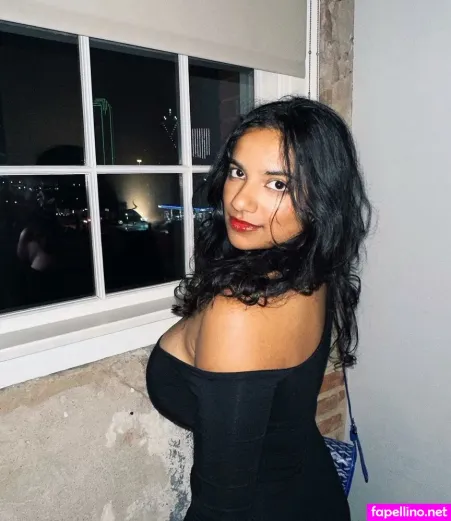 Abby Govindan OnlyFans Thumbnail #YCrBxuSqMC