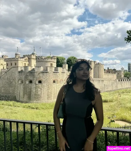 Abby Govindan OnlyFans Thumbnail #kNgTWTYrkJ