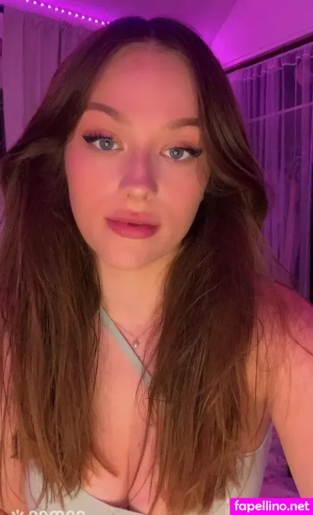 Abby Huxley 5 OnlyFans Thumbnail #v9jz98A5Mf